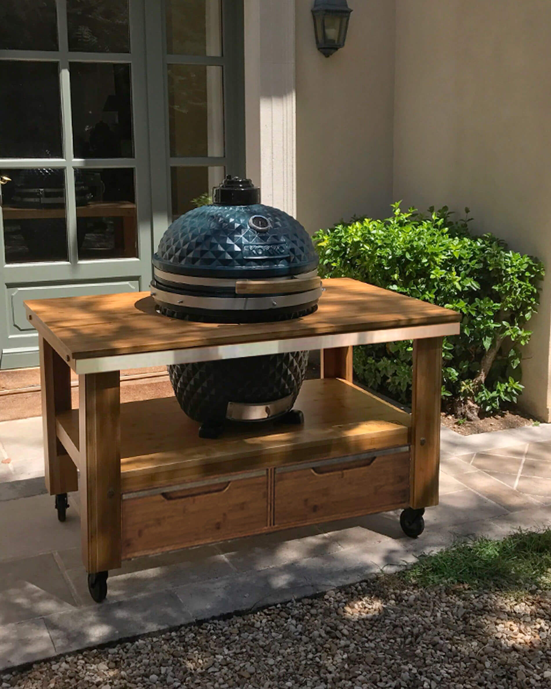 Holzrollwagen mit Schubladen