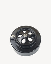 Gusseiserner Kamin zur Luftregulierung des Kamado Kokko