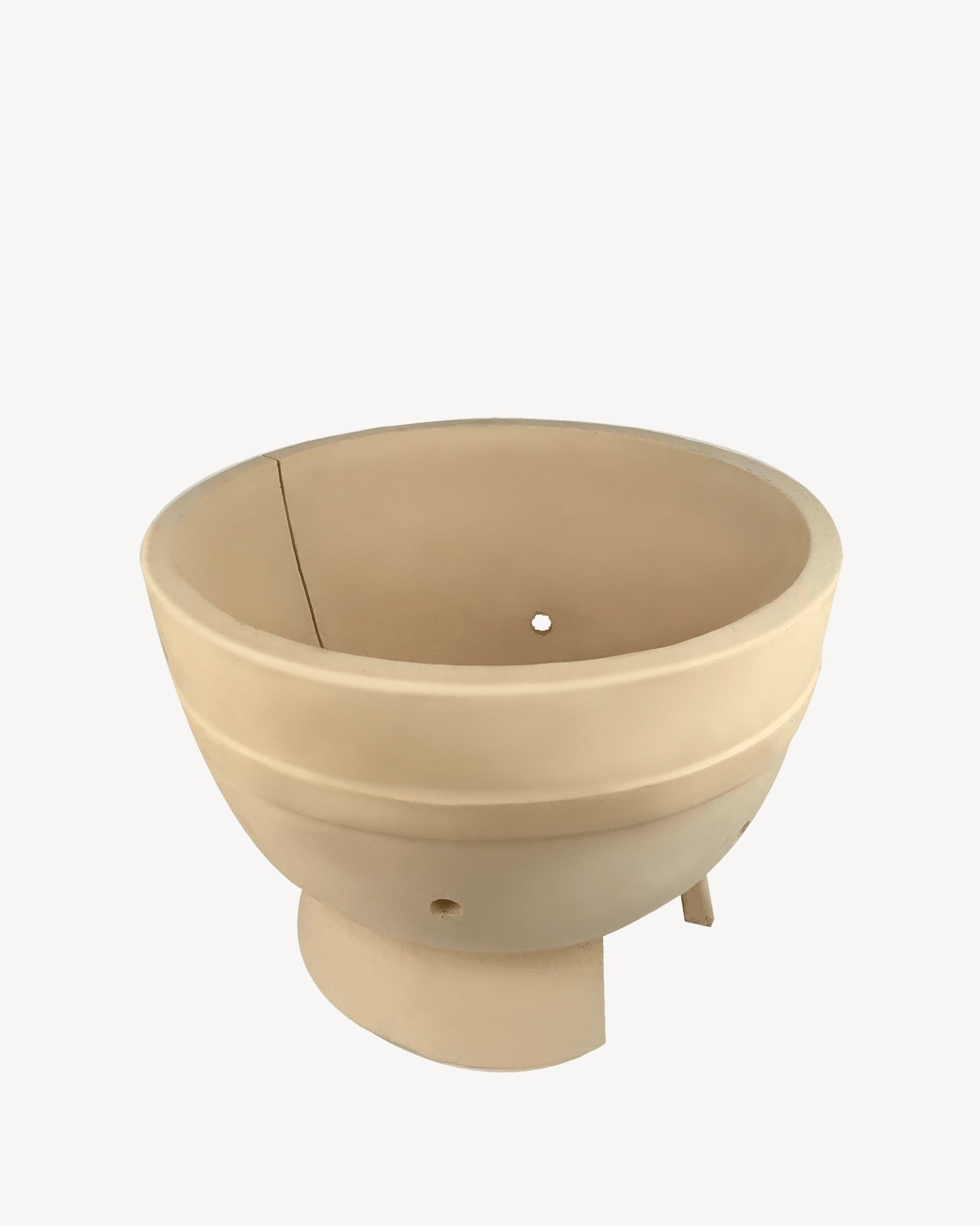 Innenbehälter aus Keramik, speziell für die Brennkammer des Kamado Kokko entwickelt.