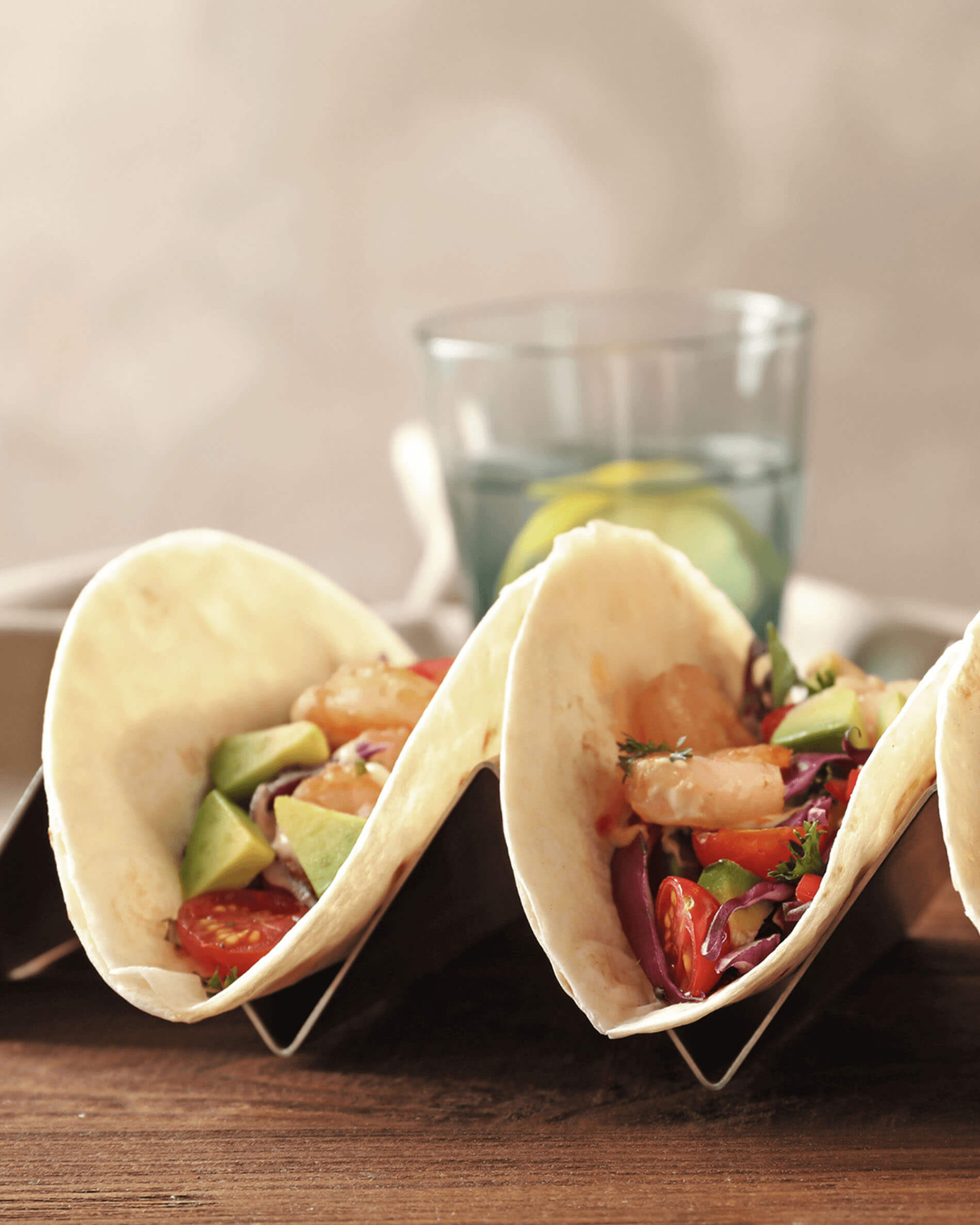 Tacos auf Edelstahl-Taco-Halter